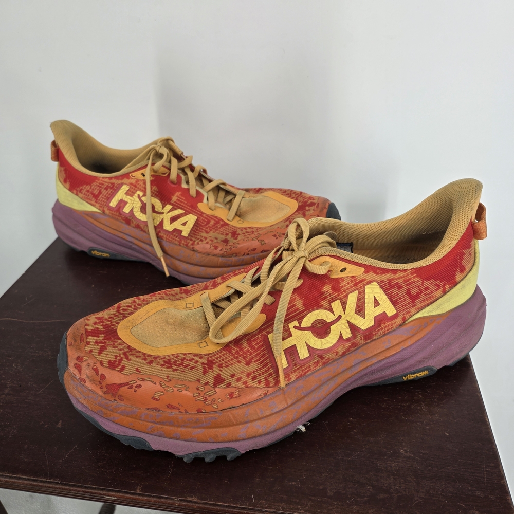Hoka Men's speedgoat 6 Size 11.5